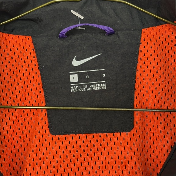 Vintage Nike Jacket - Picture 3 of 3